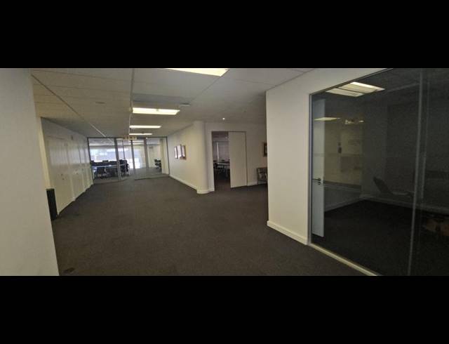 BUSINESS PROPERTY TO RENT IN HALFWAY HOUSE